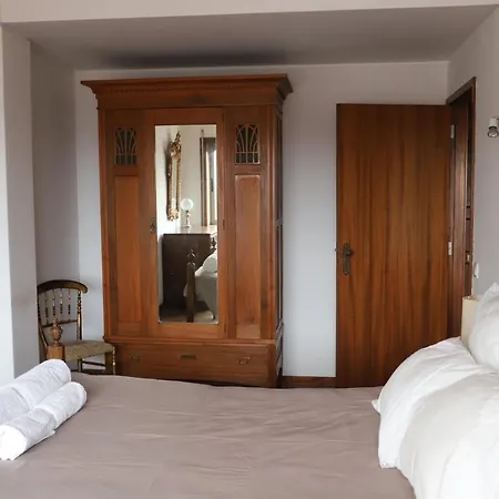 科英布拉高地公寓 *