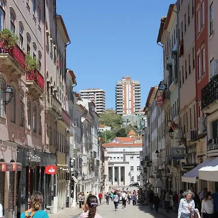 科英布拉高地公寓 公寓 *